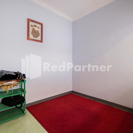 מאלאנג Swun Stay Inn At Sawahan Mitra Reddoorz מראה חיצוני תמונה