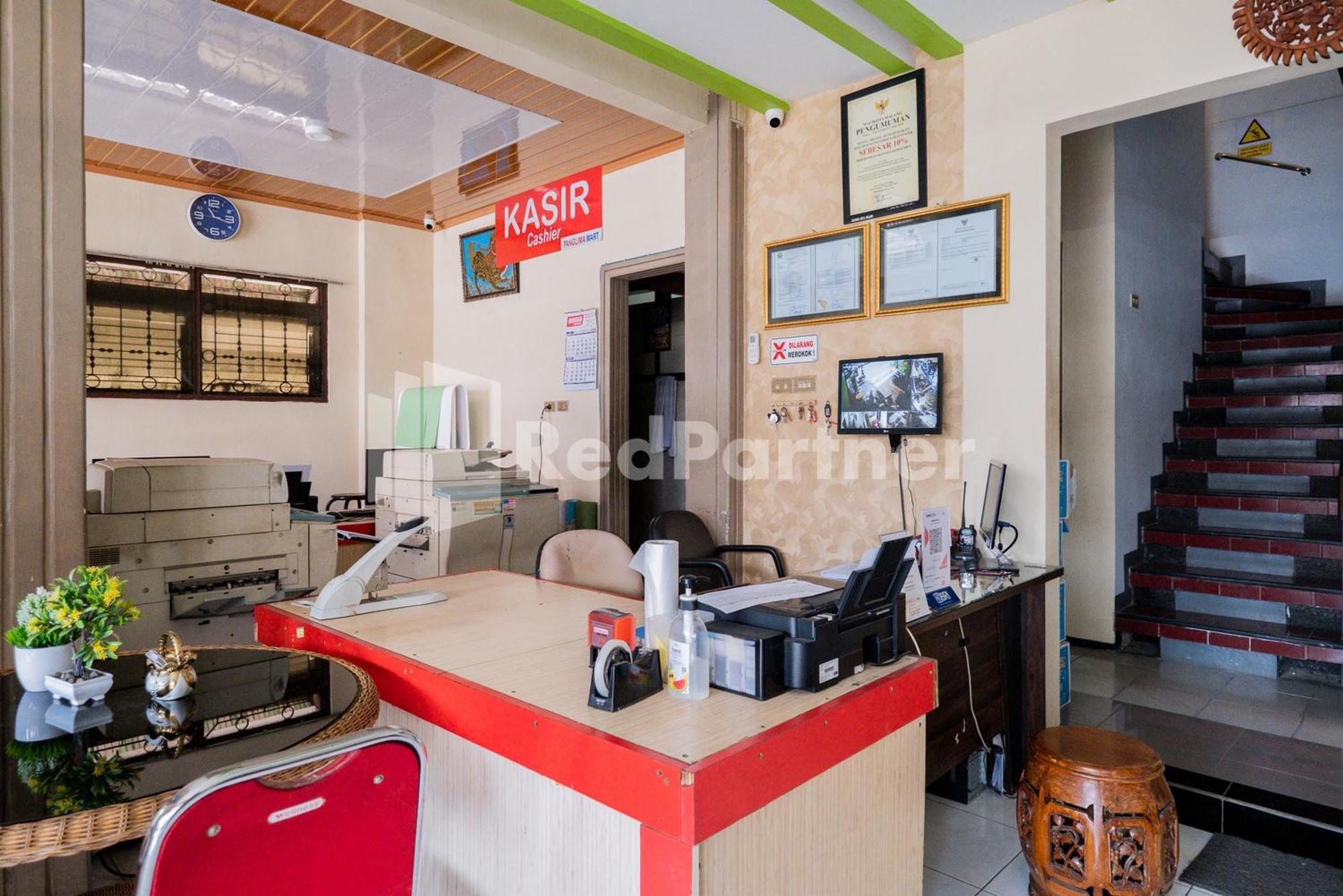 מאלאנג Swun Stay Inn At Sawahan Mitra Reddoorz מראה חיצוני תמונה